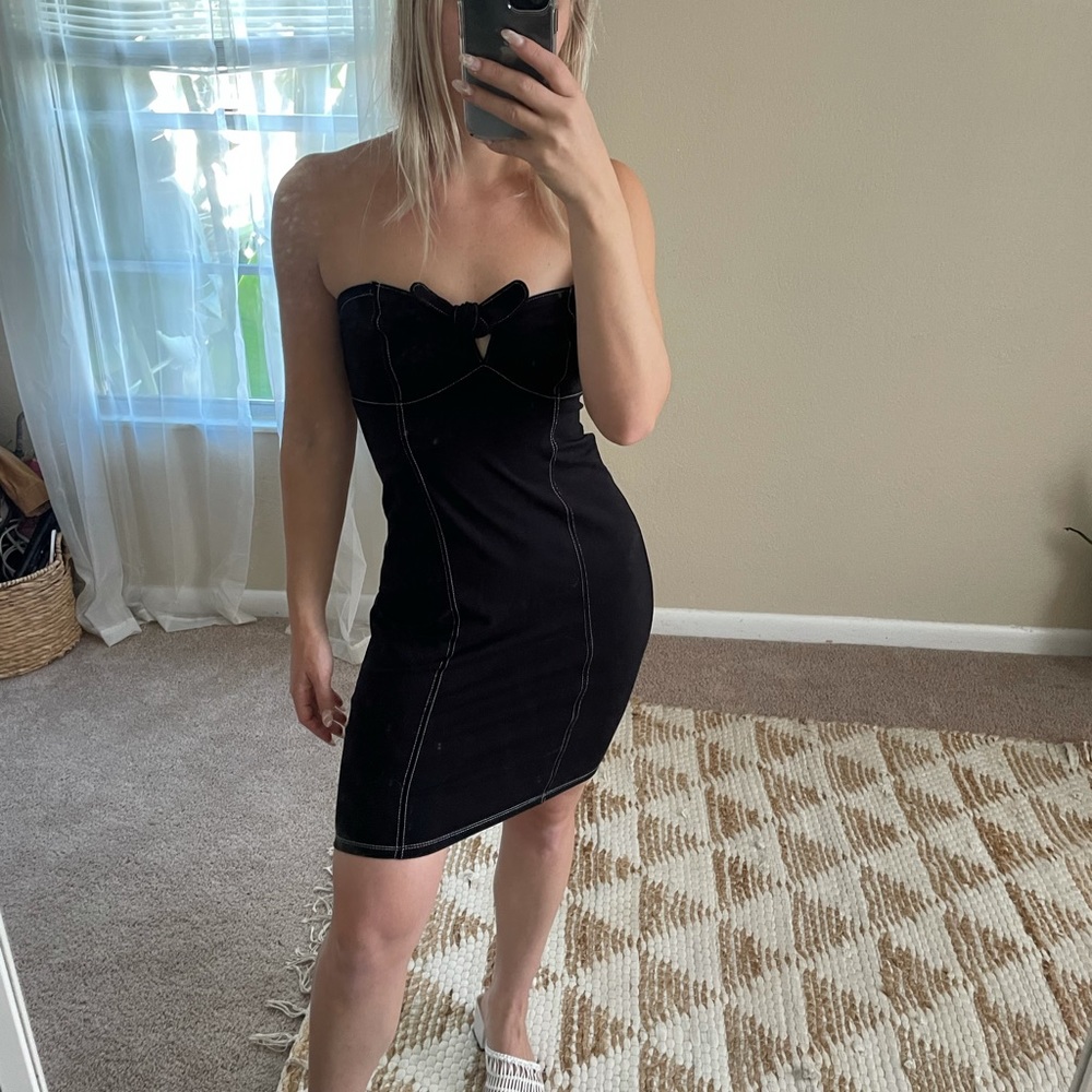 NWOT Express Rocky Barnes Black Dress